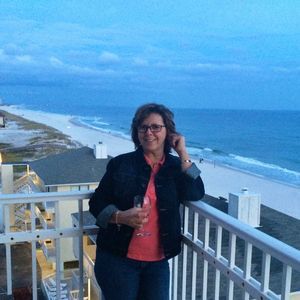 Meet your Posher, Cindy